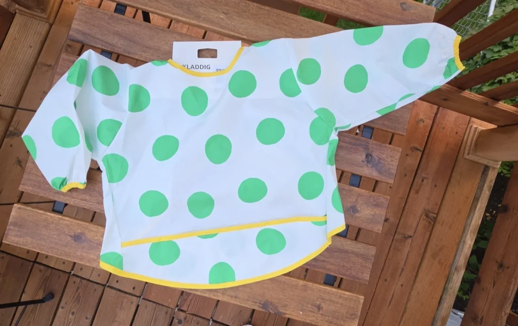 803.072.23 IKEA KLADDIG Baby Shirt Bib Feeding Multicolor Polka Dot 0-18 mos NWT